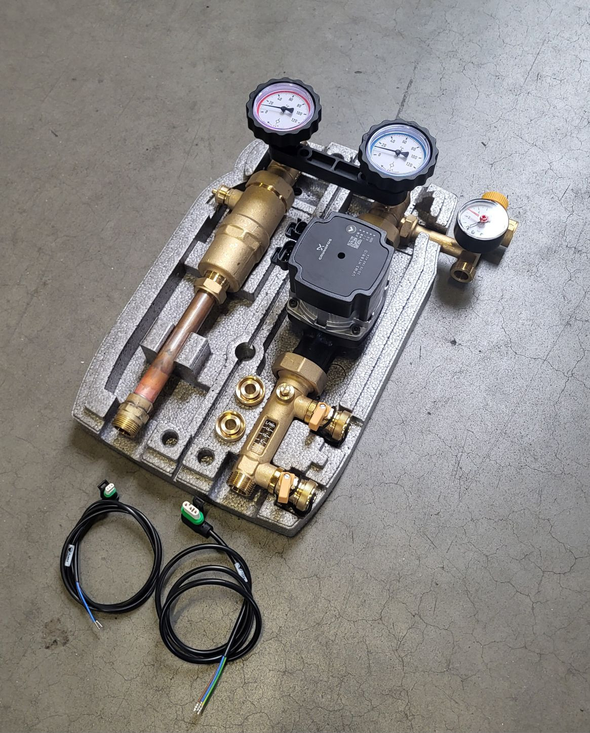 GROUPE HYDRAULIQUE SOLAIRE 12L