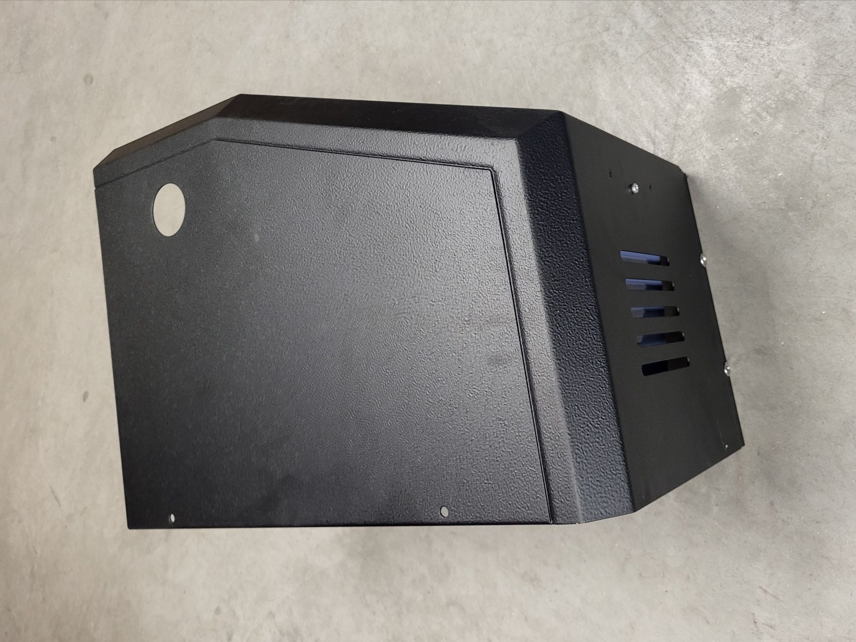 Habillage brûleur côté gauche BH 1.6 , BH 2.1