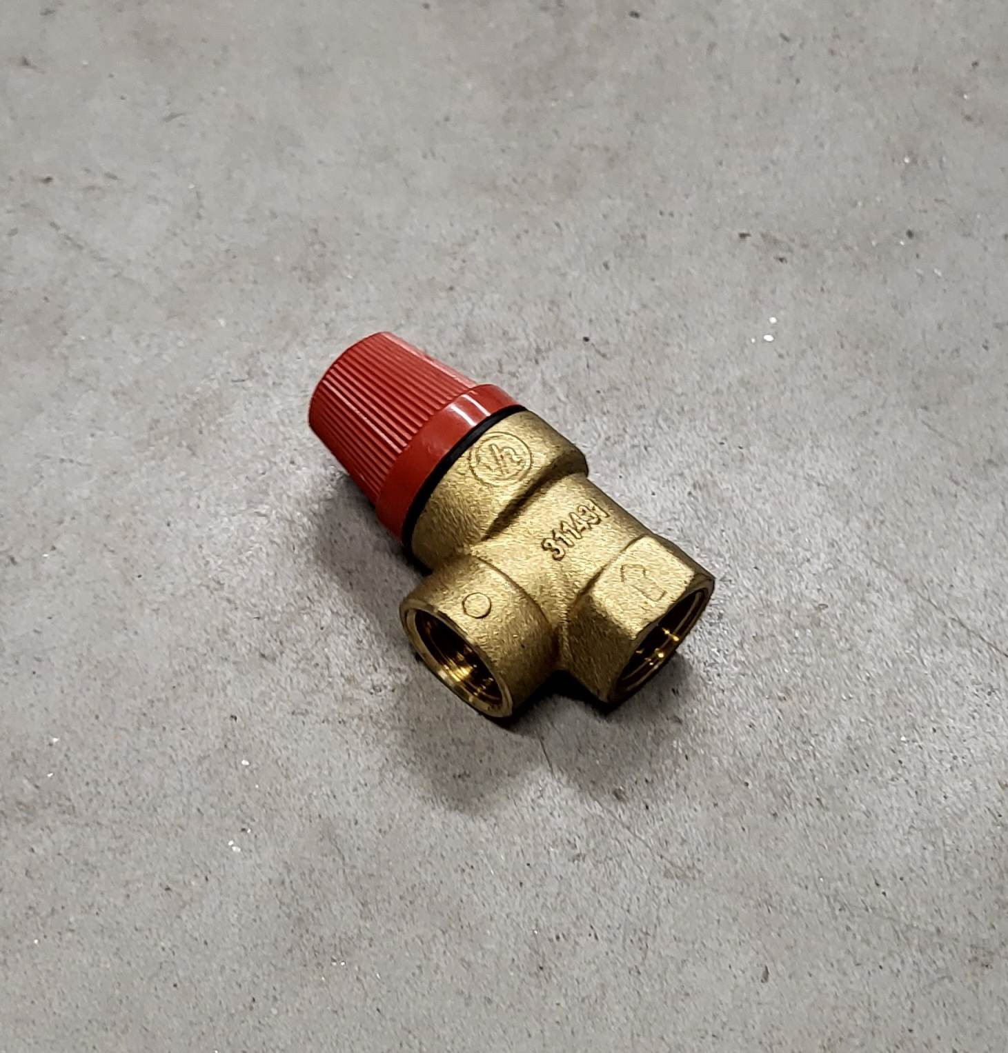 Soupape chauffage 2,5 bar 1/2"